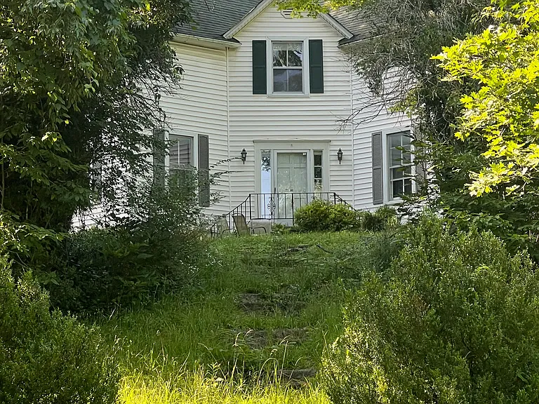 4615 Mountain Creek Rd — Photo 14