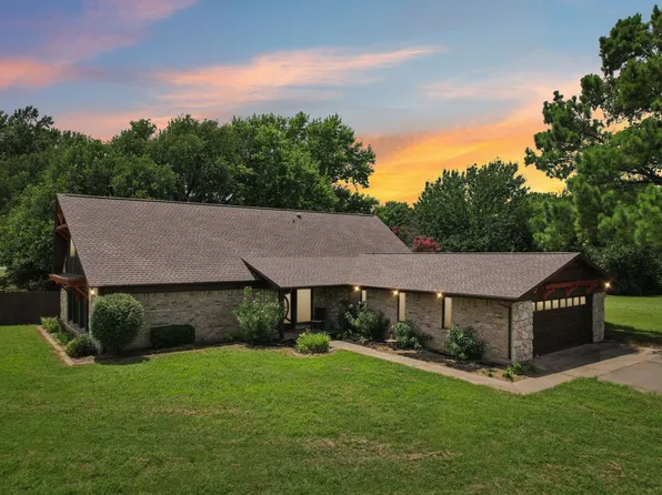 990 Brush Creek Rd, Argyle, TX 76226