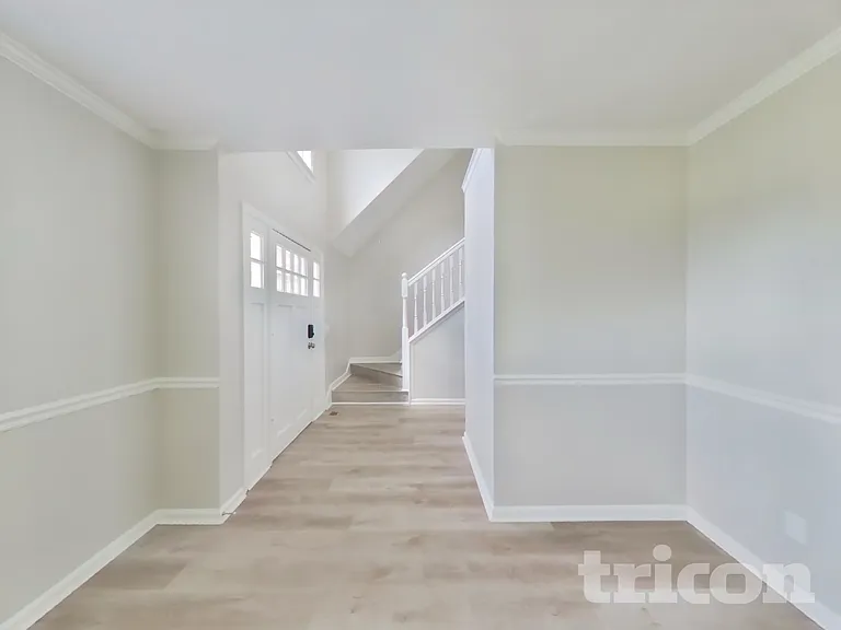 800 Chaney Woods Dr — Photo 4