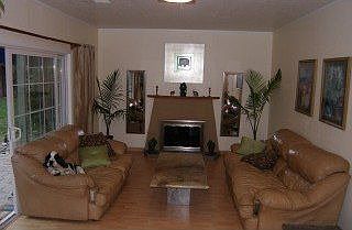 4th image of 161 De Anza Ct