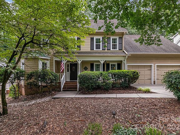 2nd image of 9924 Hanover Hollow Dr