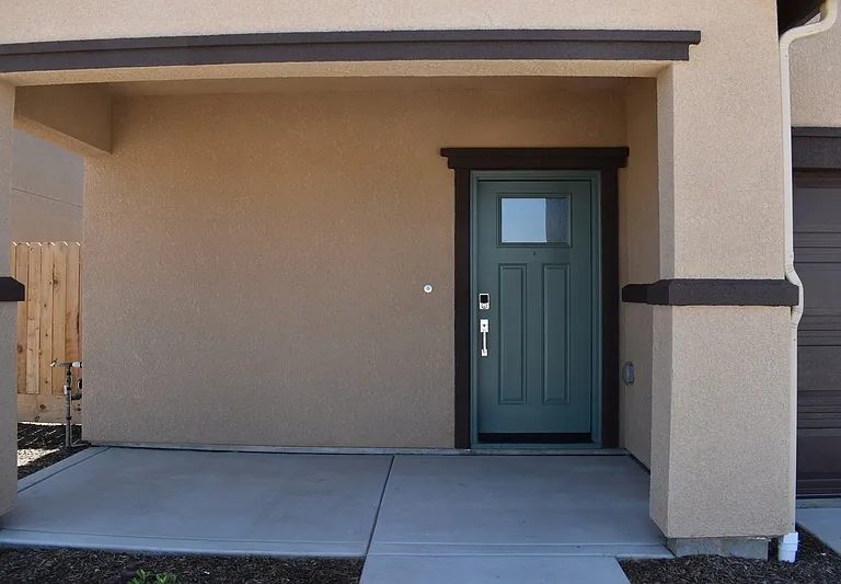4624 Athena Dr — Photo 4