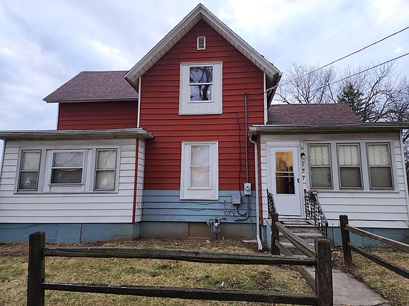 3rd image of 527 Howard Ave