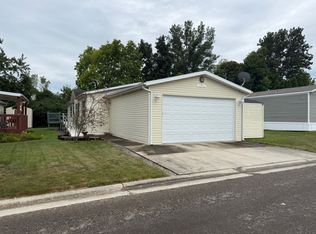 84 Steeple Chase St #84, Lima, OH 45807