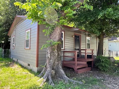 3910 Stanard St Photo 1