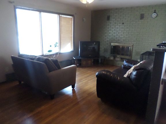 2nd image of 1205 East Ave