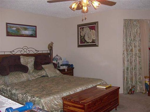 5th image of 5611 Wilshire Dr