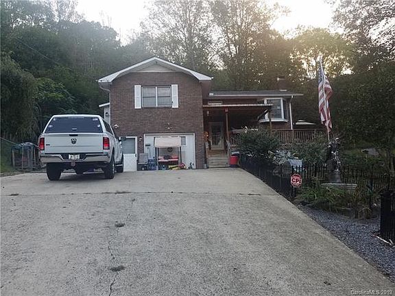 2nd image of 225 Bird Creek Dr