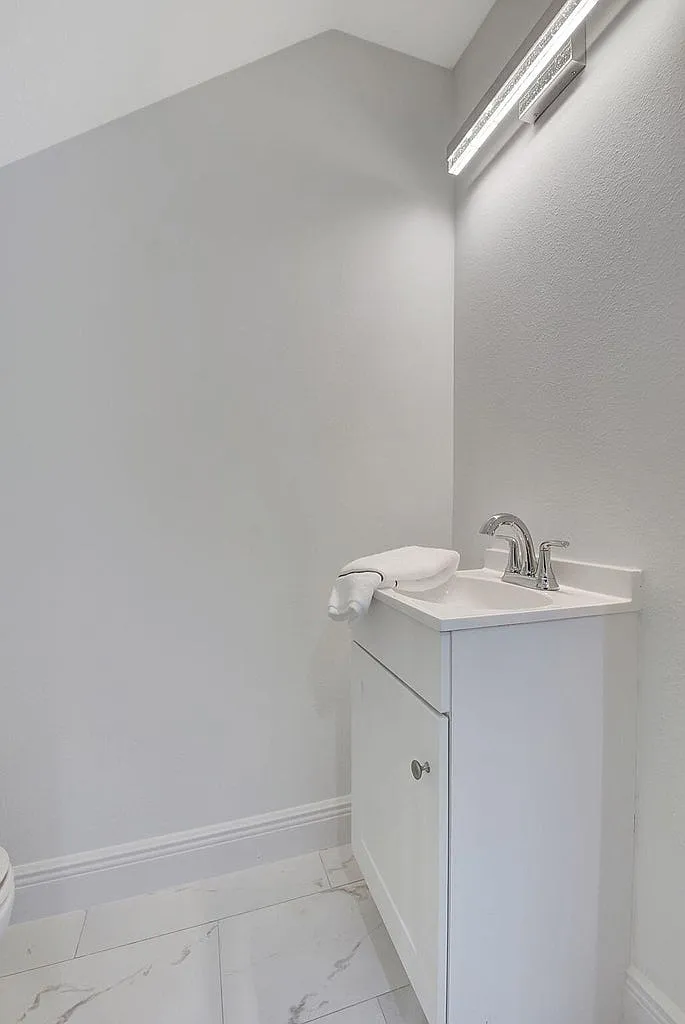 3868 Patio Ct — Photo 1
