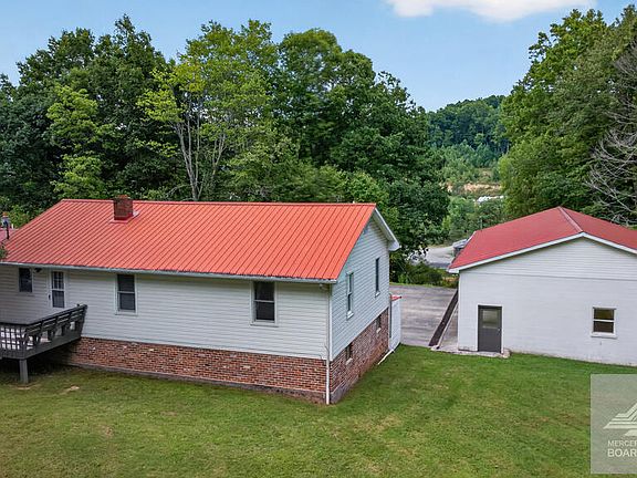 2nd image of 7060 New Hope Rd