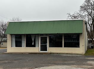 401 S 2nd St, Stilwell, OK 74960