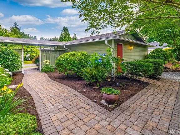 5th image of 2527 183rd Ave NE
