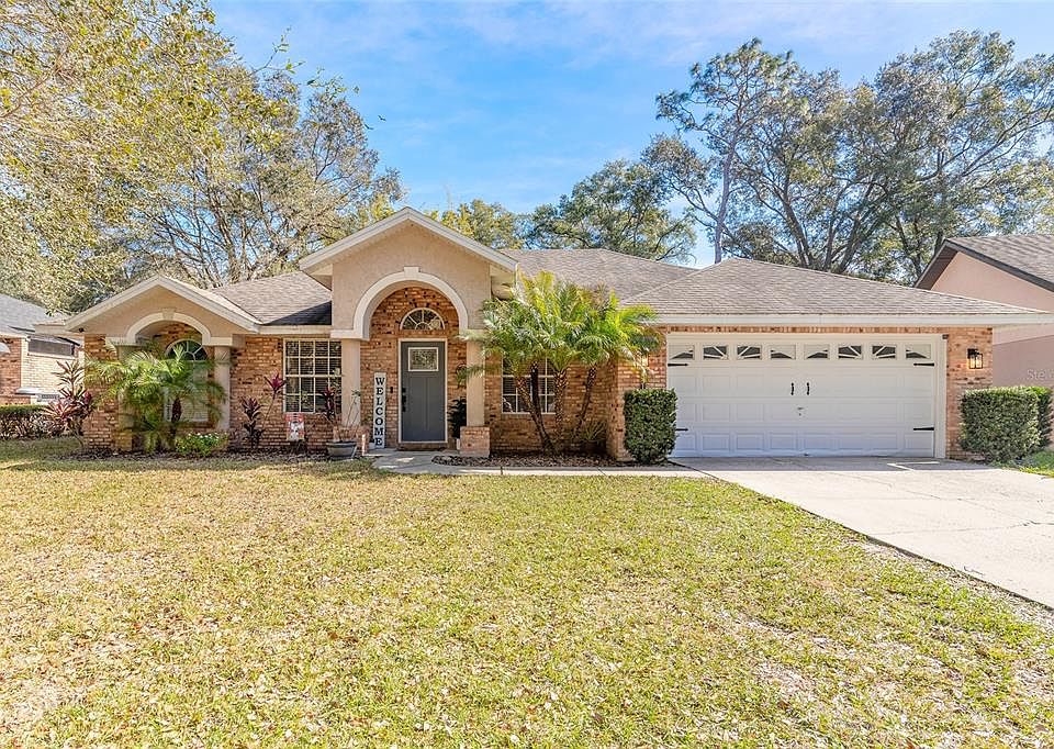 1st image of 431 Secluded Oaks Trl