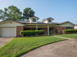 126 W Lincoln Rd, Idabel, OK 74745