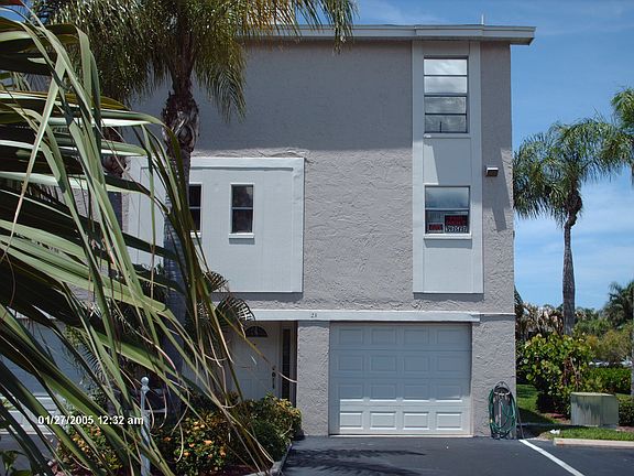 END UNIT, LOTS OF WINDOWS