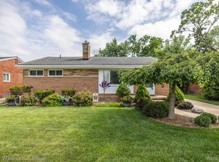 31731 Joy Rd, Westland, MI 48185