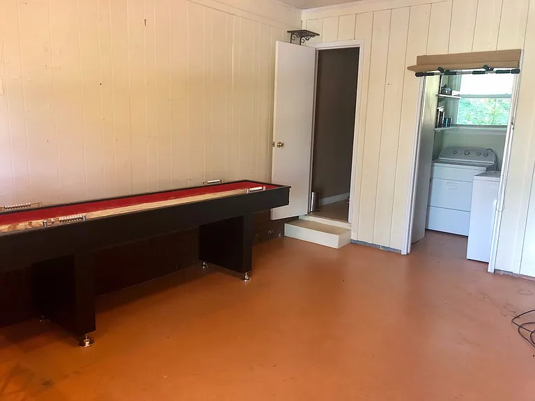 129 Freedom Dr — Photo 29