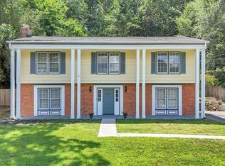 4005 Chaparral Dr, Roanoke, VA 24018