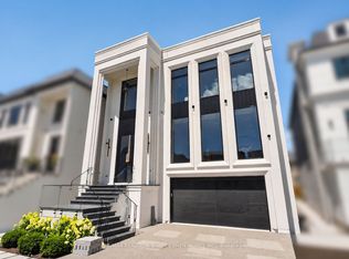 26 Clinton Dr, Richmond Hill, ON L4C 8E2