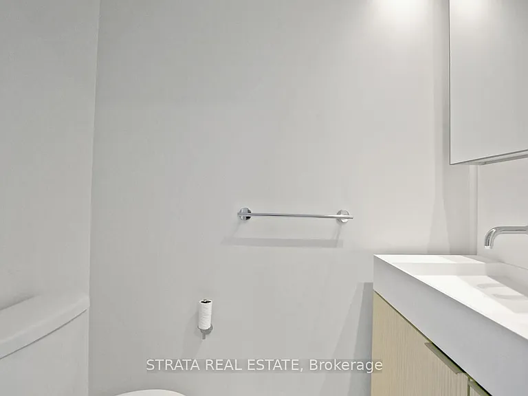 20 Richardson St #506 — Photo 12