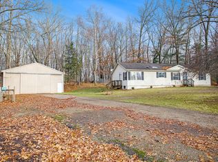 280 Cotton Lake Rd, Battle Creek, MI 49014