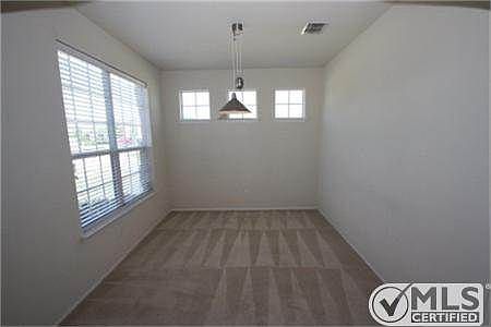 5th image of 4101 Summerhill Ln