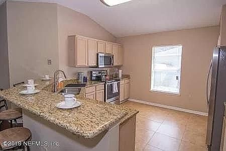 2nd image of 571 Chancellor Dr E