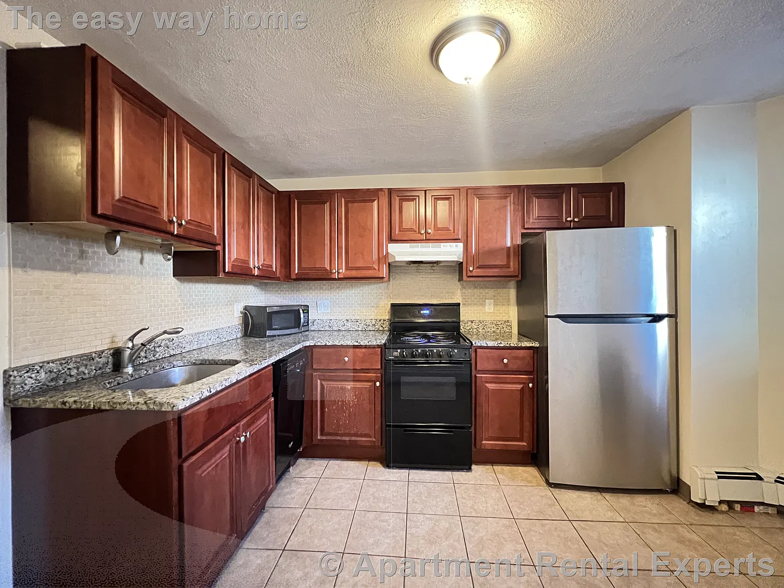 3 bed, 1.5 bath, $3,650 — Photo 1