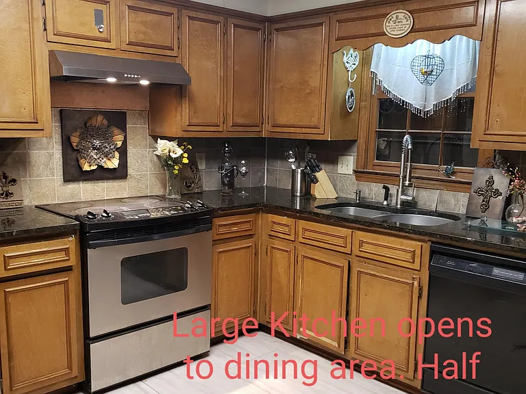 Glenwhite Dr — Photo 5