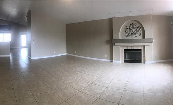 4th image of 2639 Cactus Hill Dr