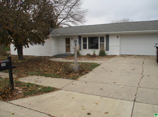 500 Lauri Ln, Cherokee, IA 51012