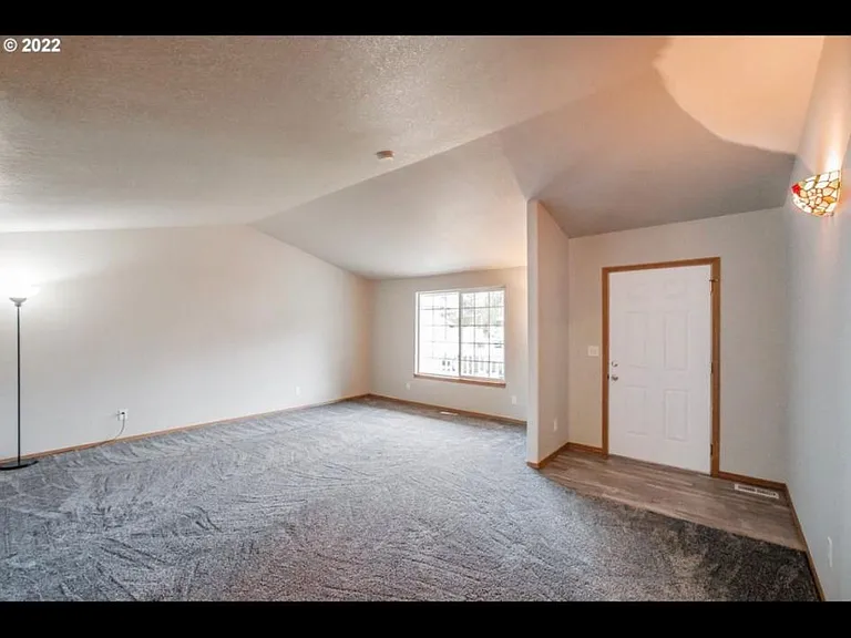 5188 Perry St NE — Photo 3