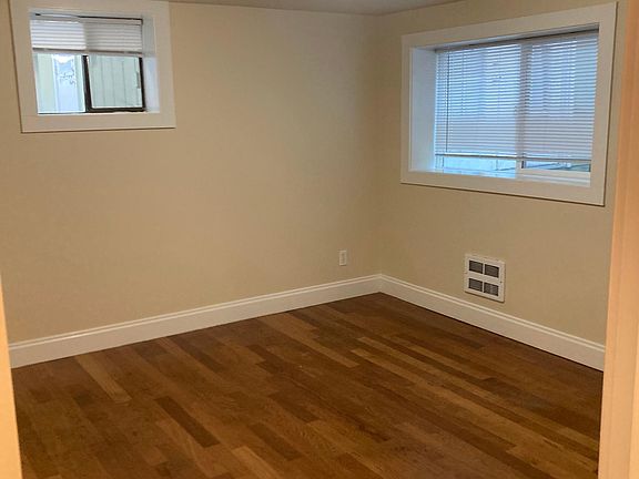 5th image of 1211 E Olive St APT C