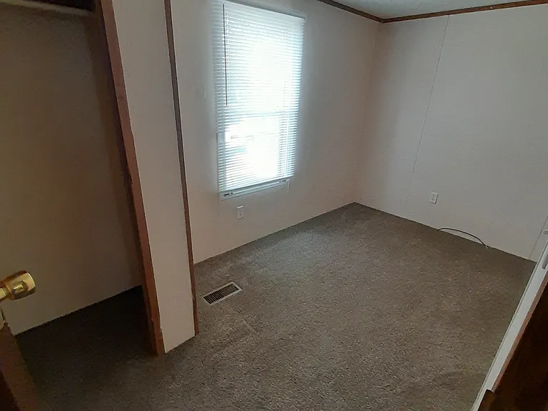 8036 Pine Ranch Dr — Photo 9