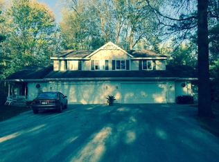 3650 S Timber Trl, Suamico, WI 54173