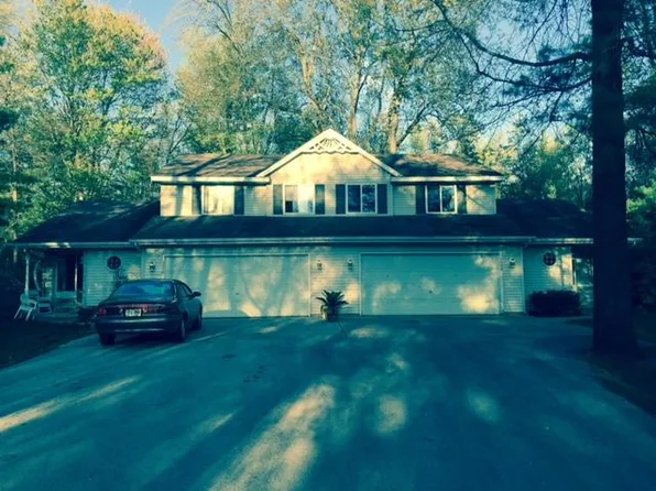 3650 S Timber Trl, Suamico, WI 54173