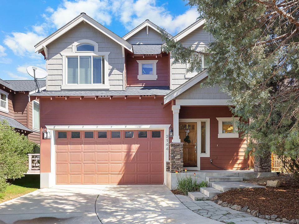 1st image of 3144 NE Monte Vista Ln