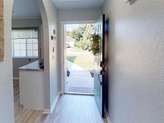 4th image of 3920 Billingham Ln