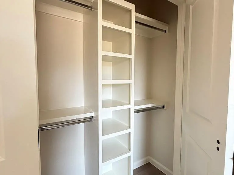1014 Escondido Ln — Photo 10