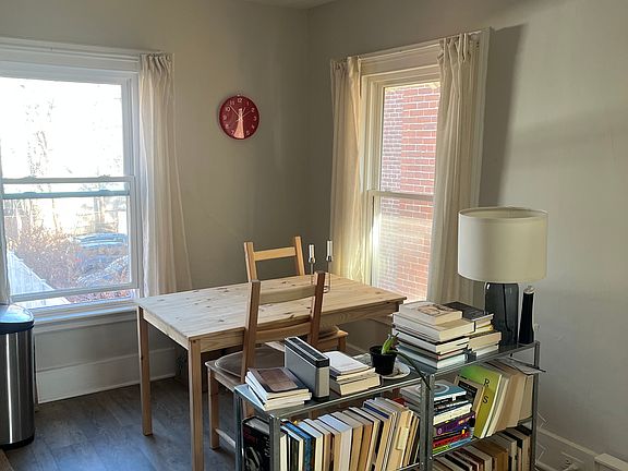 4th image of 347 Humphrey St APT 4