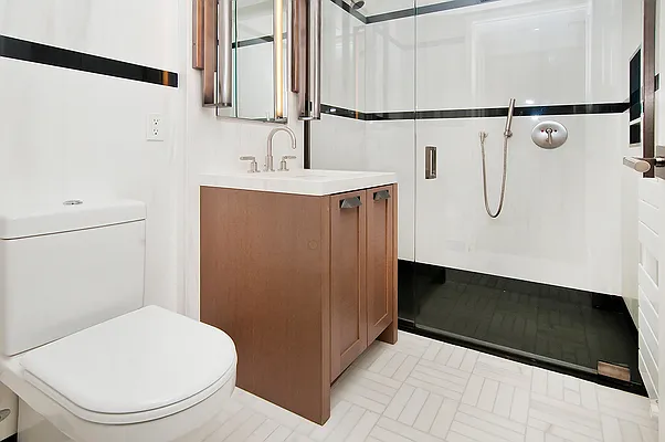 Rented by NOVO | media 35