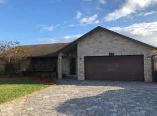 2755 Raintree Lake Cir, Merritt Island, FL 32953