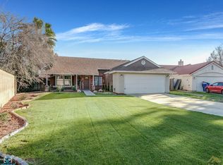 9217 Lanneau Ct, Bakersfield, CA 93311