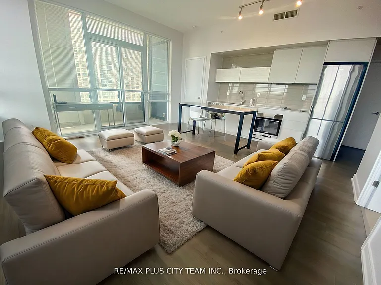 20 Thomas Riley Rd #804 — Photo 2