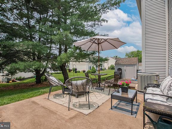 4th image of 1216 Timothy Ln #32