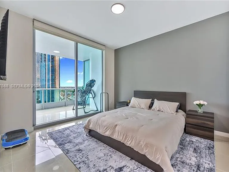 900 Biscayne Blvd #3109 — Photo 16