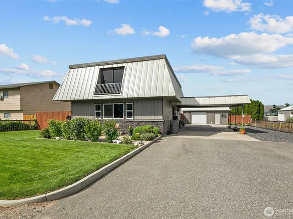 2214 NW Columbia Avenue, East Wenatchee, WA 98802