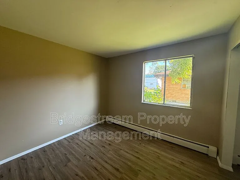 401 Elder Dr #2 — Photo 5