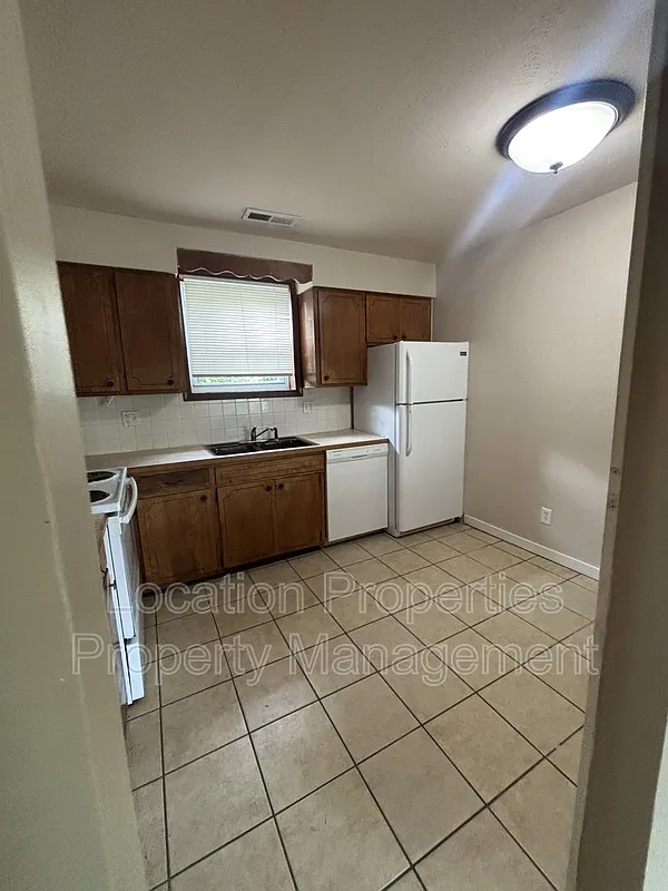 2 bed, 1.0 bath, 540 sqft, $1,040 — Photo 4