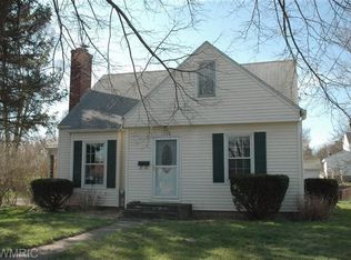 1528 Miller Rd, Kalamazoo, MI 49001